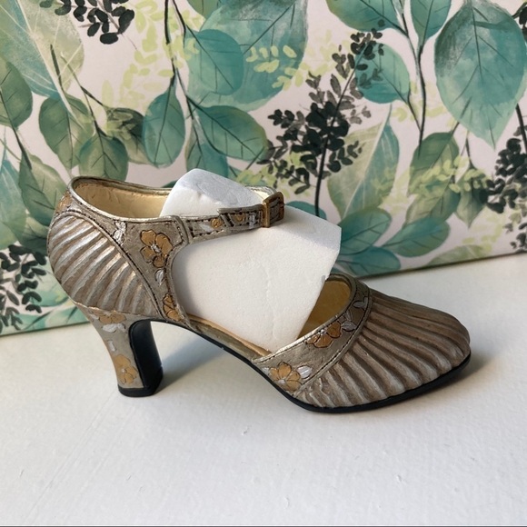Raine Just The Right Shoe Collectibles Shoe Sunray Vintage Figurine - Picture 1 of 5